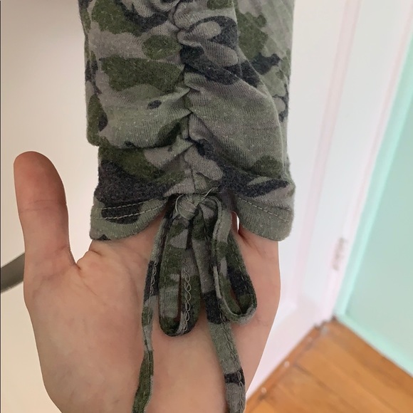 Be you camouflage shirt - Picture 3 of 3